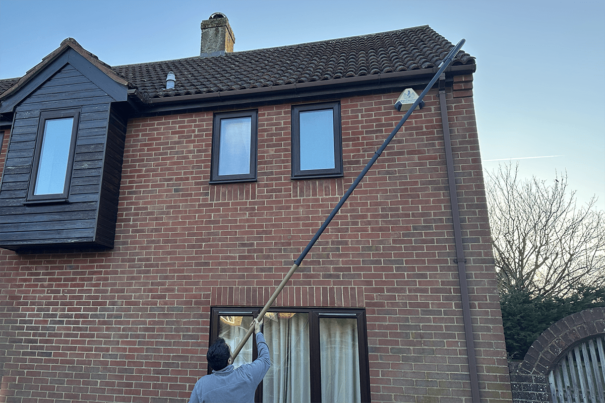 Gutter and roofline cleaning